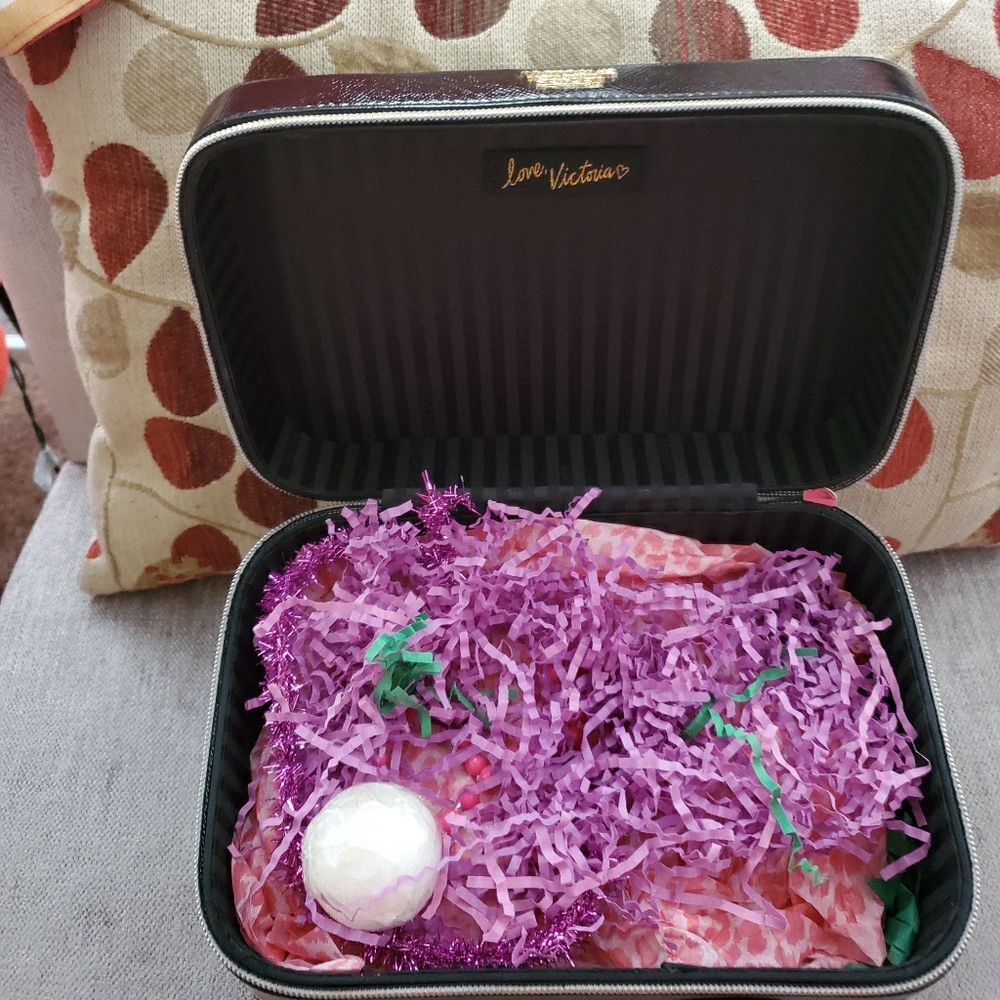Make up bag